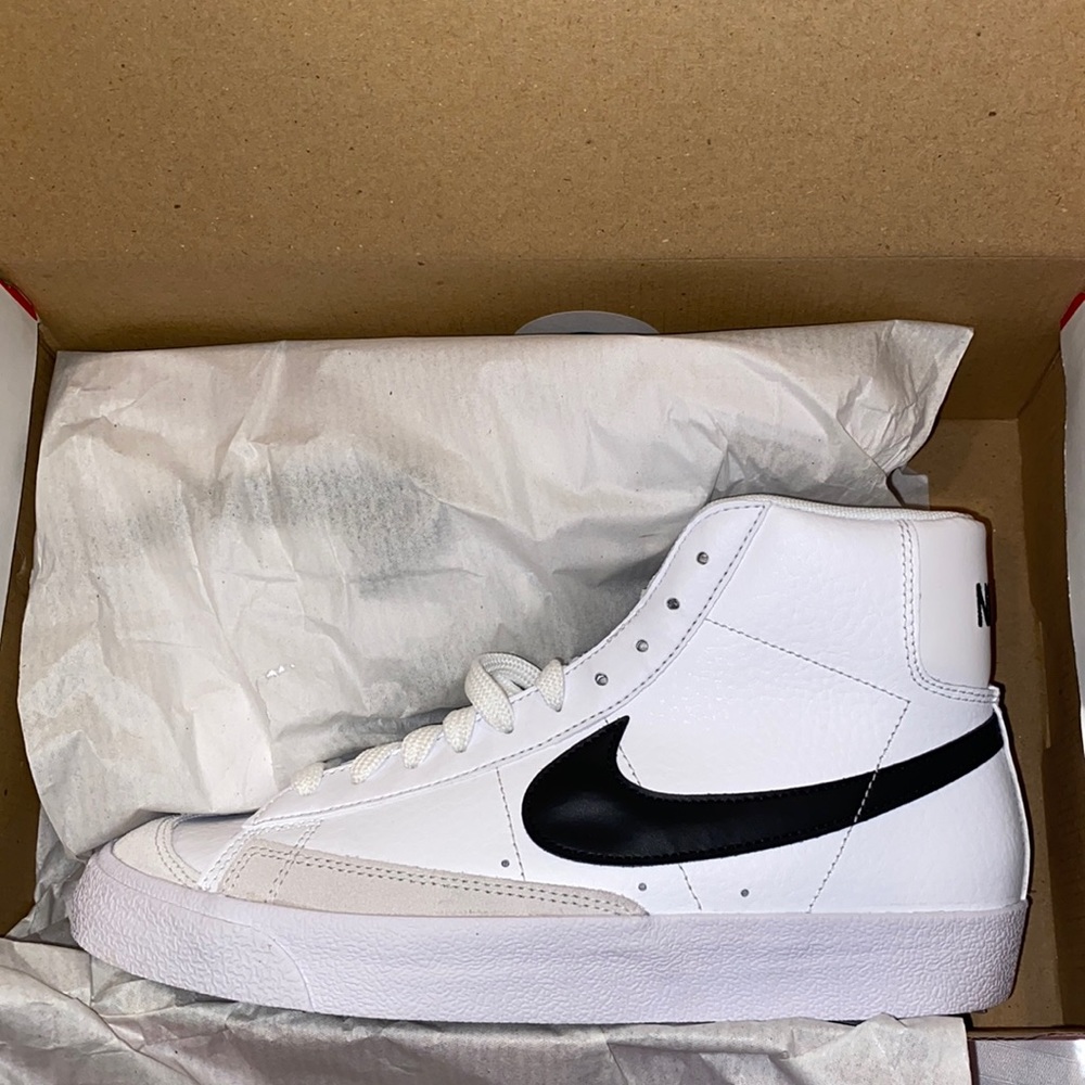 BRAND NEW NIKE BLAZERS